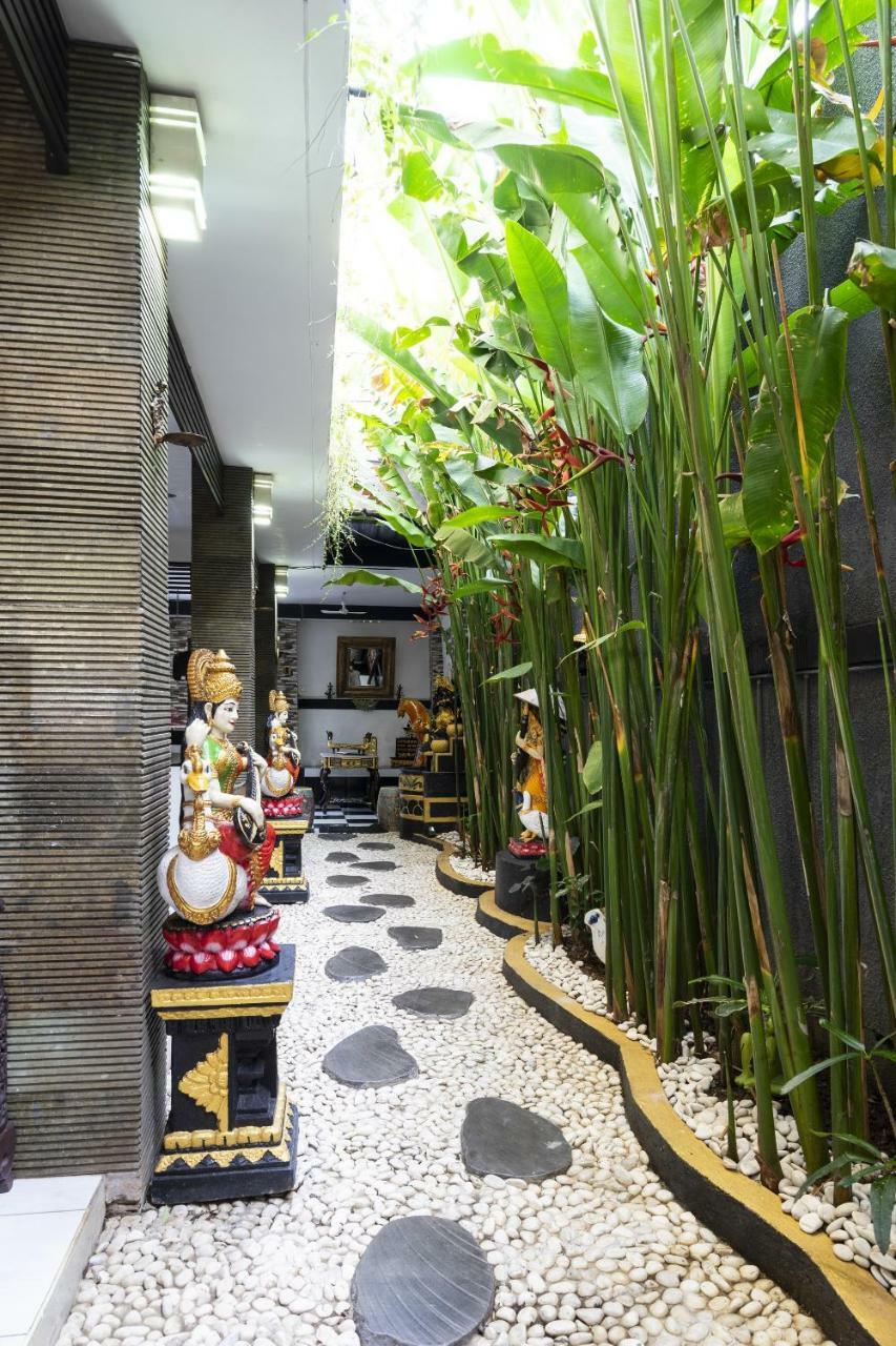 Oyo 505 Saraswati Serenity Jimbaran Екстериор снимка